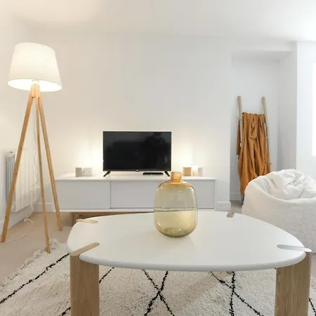 Design&bright Flat Near République Appartamento *