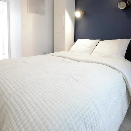 Design&bright Flat Near République Appartamento